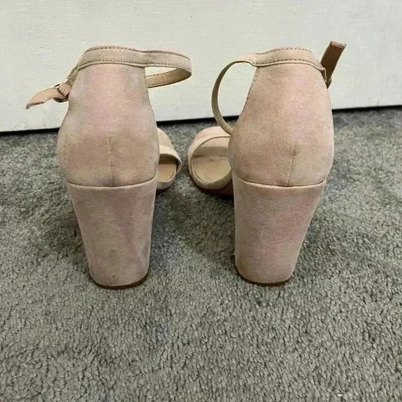 baby pink thick heels from target size9 - Picture 3 of 7